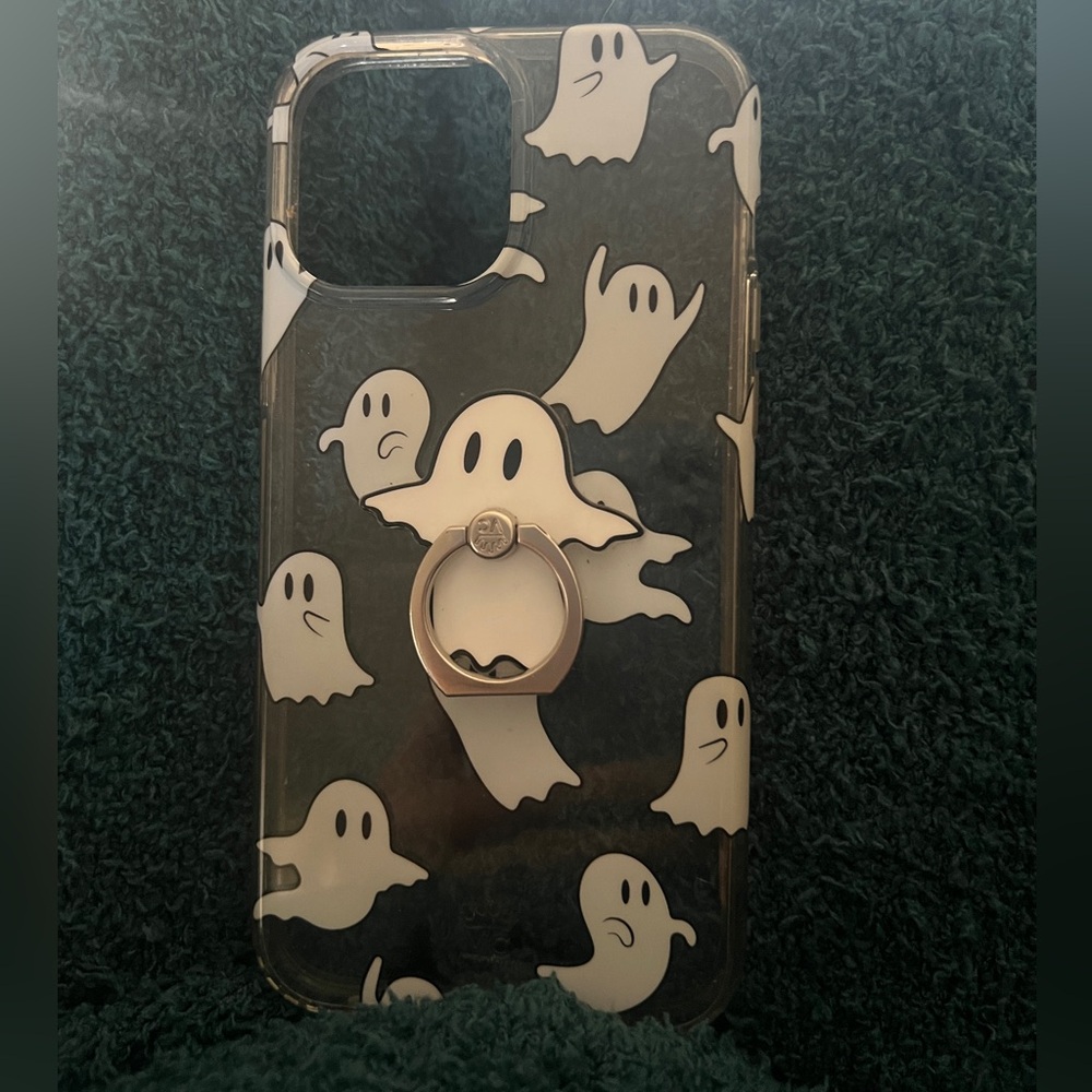Velvet Caviar iPhone 13 Pro Max phone case and phone grip, clear case